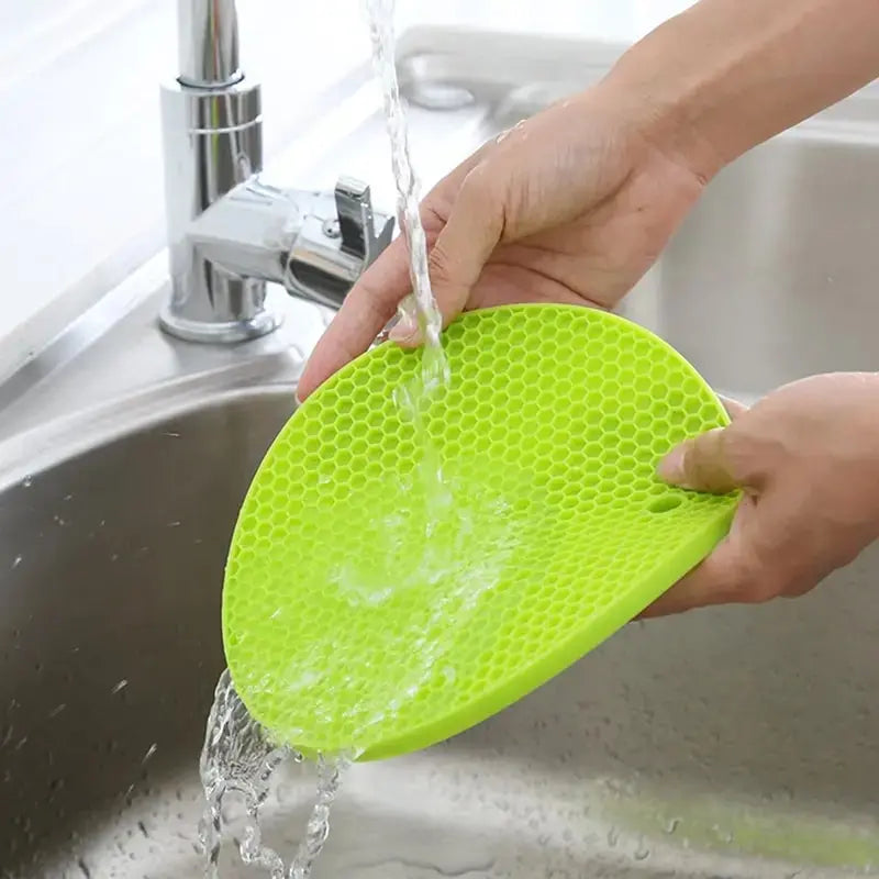 Round Silicone Non-Slip Mat | Drink Coaster, Heat Insulator & Table Protector