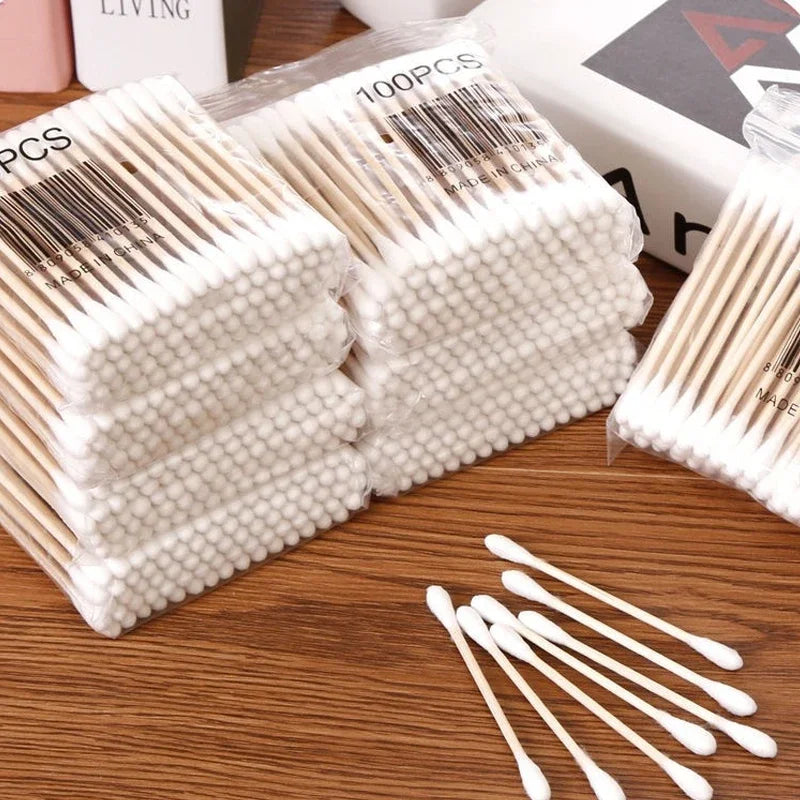 Transparent Cotton Swab Storage Box with Bamboo Lid – Elegant Organizer for Cotton Buds & Toothpicks